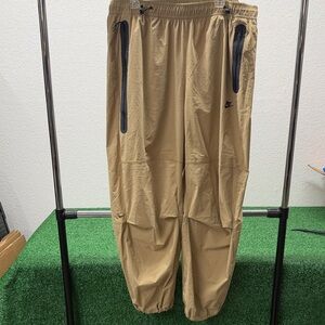 Nike Men's Tech oversized Joggers in Tan with Black Details XL NWT